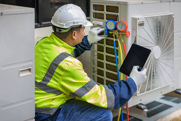 Professional Ac Installation technician working in Winthrop, MN